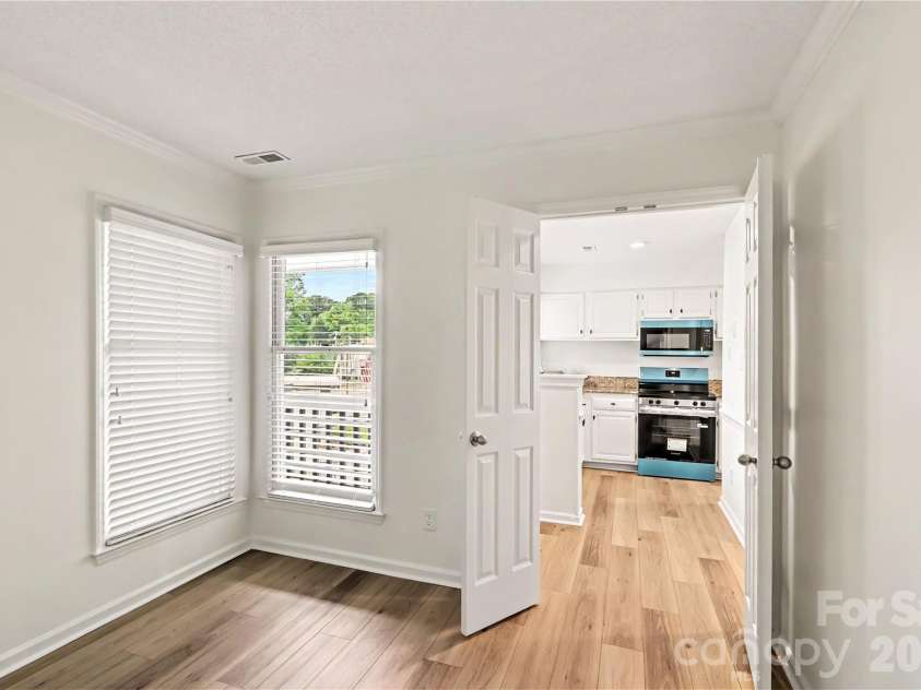 222 Queens Road, Charlotte, NC 28204.  MLS# CAR4422813, YatesRealty ID 52992. Second Bedroom