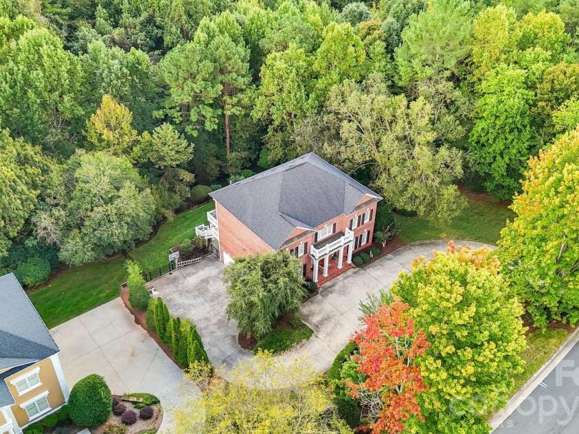 815 36TH Avenue Place, Hickory, NC 28601.  MLS# CAR4422557, YatesRealty ID 52993. 