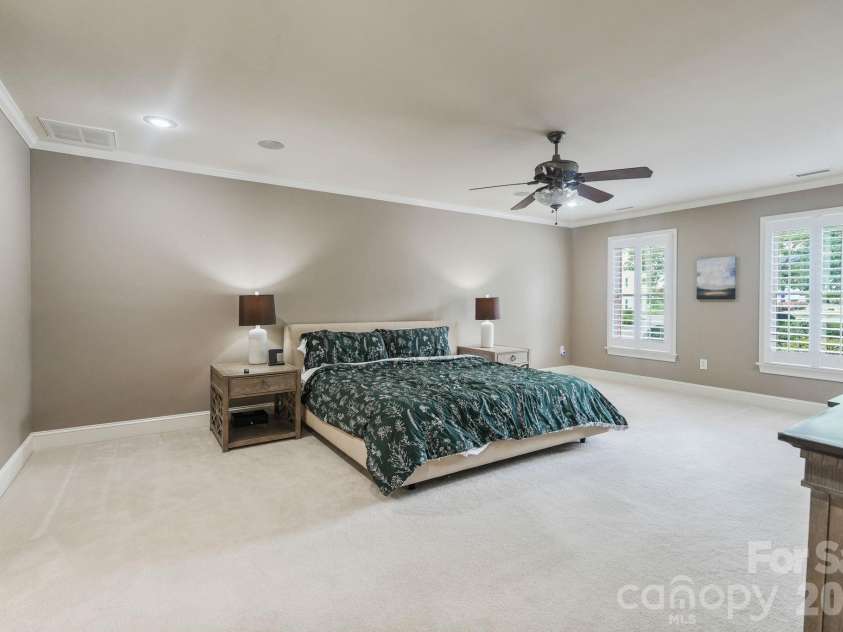 815 36TH Avenue Place, Hickory, NC 28601.  MLS# CAR4422557, YatesRealty ID 52993. Primary