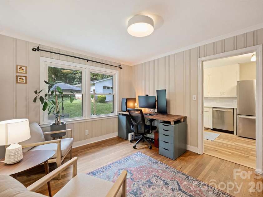 2816 Shamrock Drive, Charlotte, NC 28205.  MLS# CAR4422671, YatesRealty ID 52994. Bedroom 3