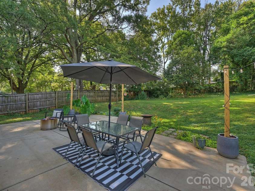 2816 Shamrock Drive, Charlotte, NC 28205.  MLS# CAR4422671, YatesRealty ID 52994. Expansive patio!