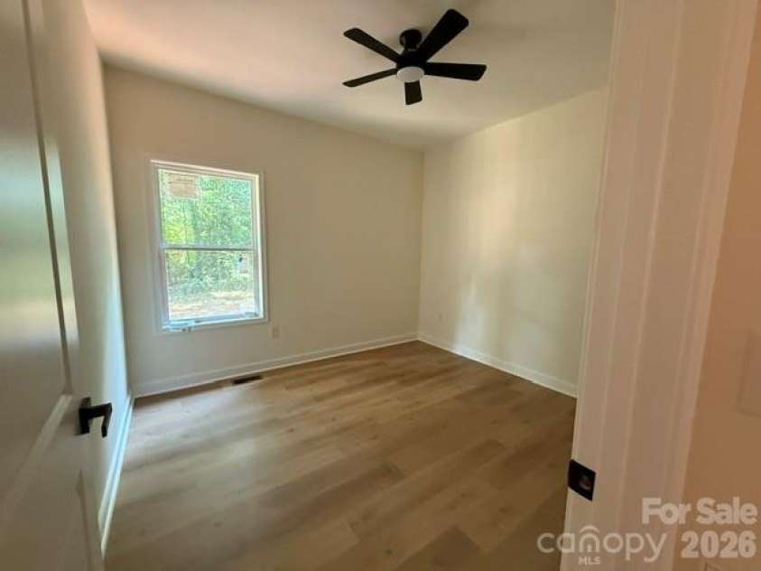 2116 KKS Court, Newton, NC 28658.  MLS# CAR4421846, YatesRealty ID 52996. 