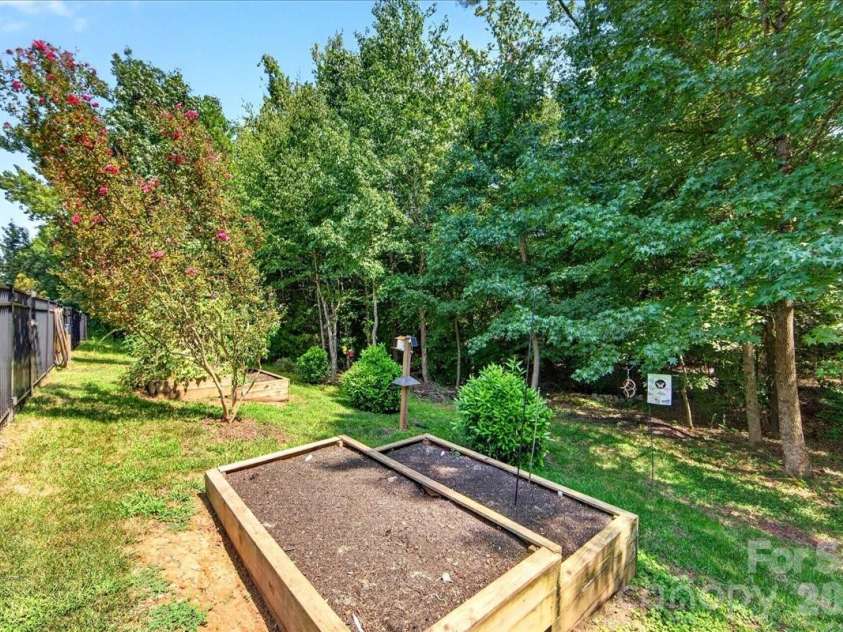 2518 Logan Caroline Lane, Monroe, NC 28110.  MLS# CAR4421661, YatesRealty ID 52998. 