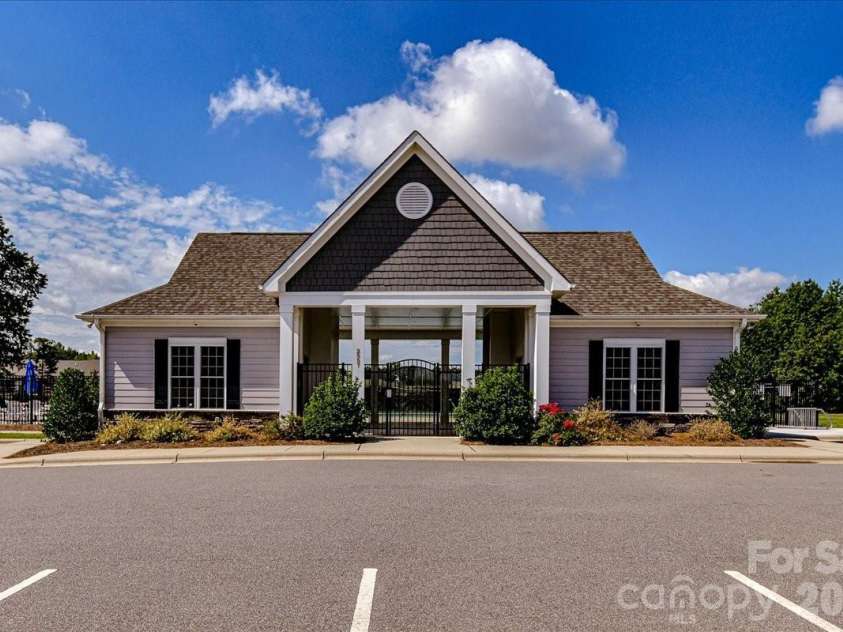 2518 Logan Caroline Lane, Monroe, NC 28110.  MLS# CAR4421661, YatesRealty ID 52998. 