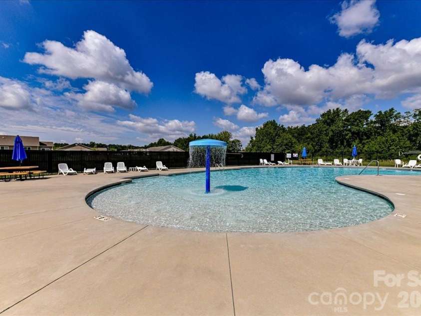 2518 Logan Caroline Lane, Monroe, NC 28110.  MLS# CAR4421661, YatesRealty ID 52998. 