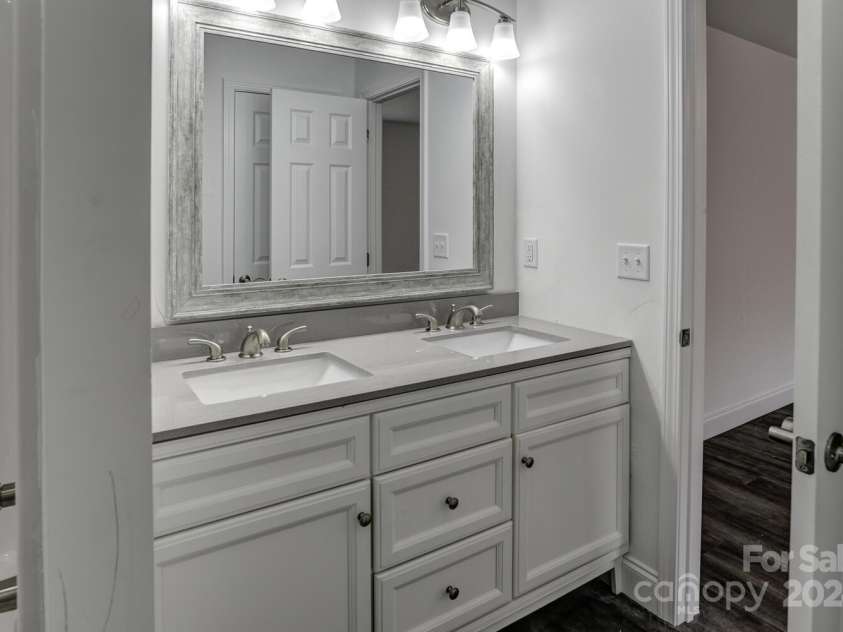 261 Quinn Hill Lane, Mars Hill, NC 28754.  MLS# CAR4106169, YatesRealty ID 530. 