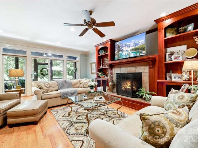 562 Rocky Cove Lane, Denton, NC 27239.  MLS# CAR4311817, YatesRealty ID 530. 