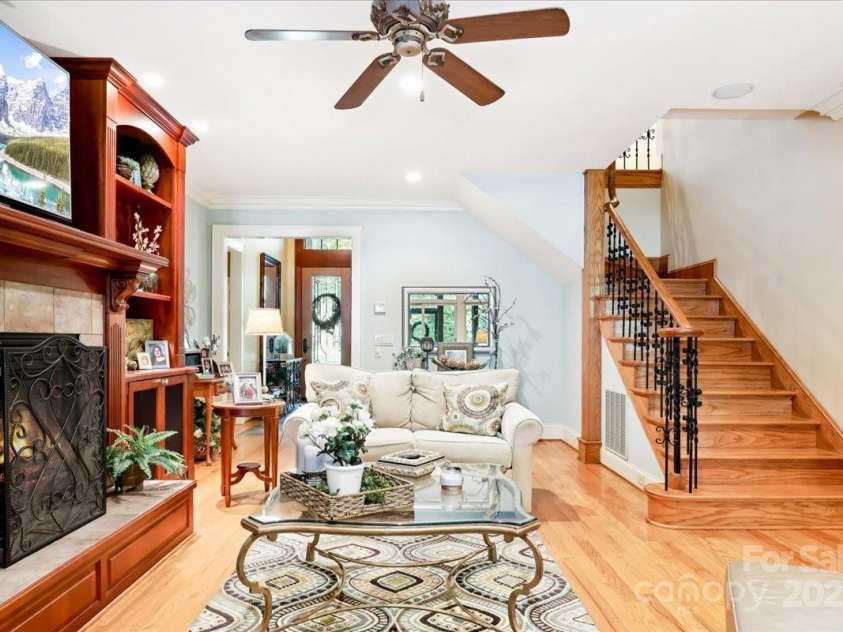 562 Rocky Cove Lane, Denton, NC 27239.  MLS# CAR4311817, YatesRealty ID 530. 