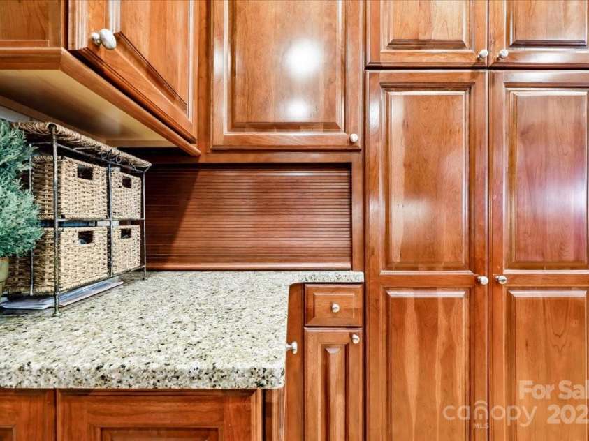 562 Rocky Cove Lane, Denton, NC 27239.  MLS# CAR4311817, YatesRealty ID 530. 