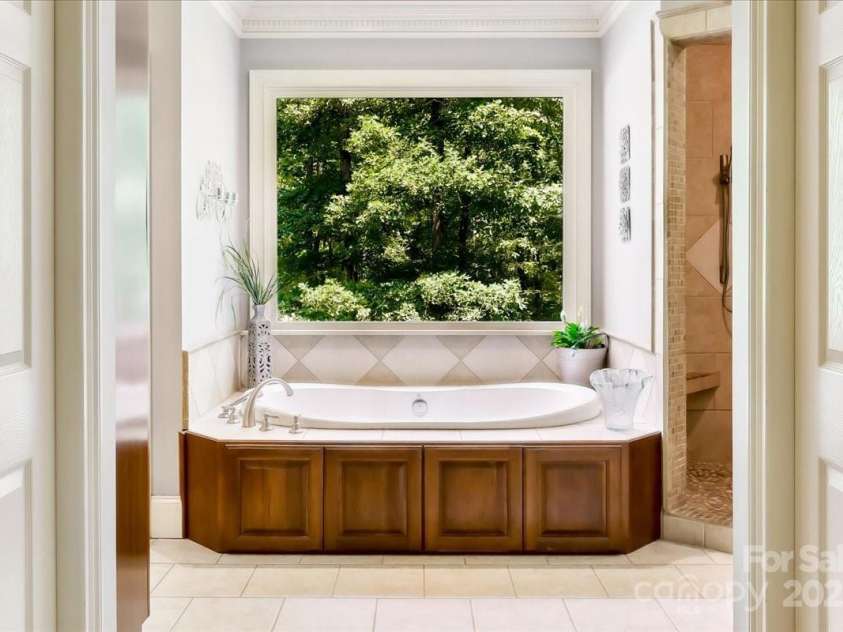 562 Rocky Cove Lane, Denton, NC 27239.  MLS# CAR4311817, YatesRealty ID 530. 