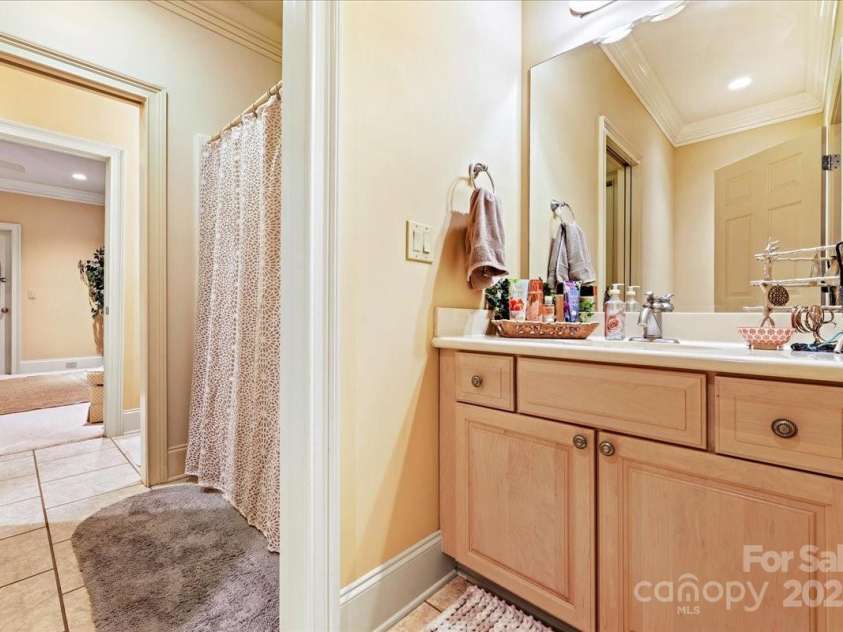 562 Rocky Cove Lane, Denton, NC 27239.  MLS# CAR4311817, YatesRealty ID 530. 