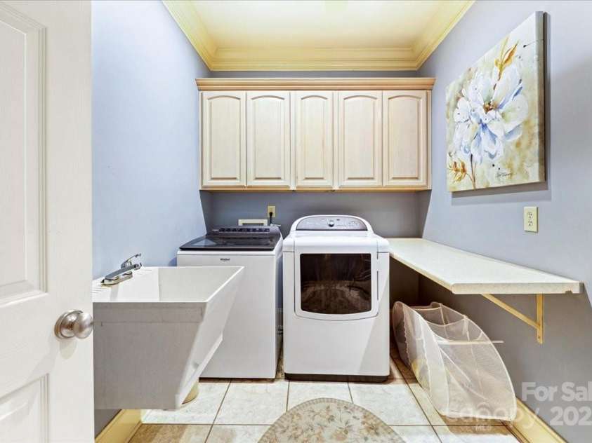 562 Rocky Cove Lane, Denton, NC 27239.  MLS# CAR4311817, YatesRealty ID 530. 