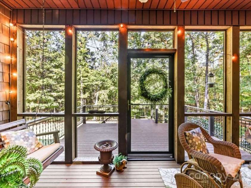 562 Rocky Cove Lane, Denton, NC 27239.  MLS# CAR4311817, YatesRealty ID 530. 