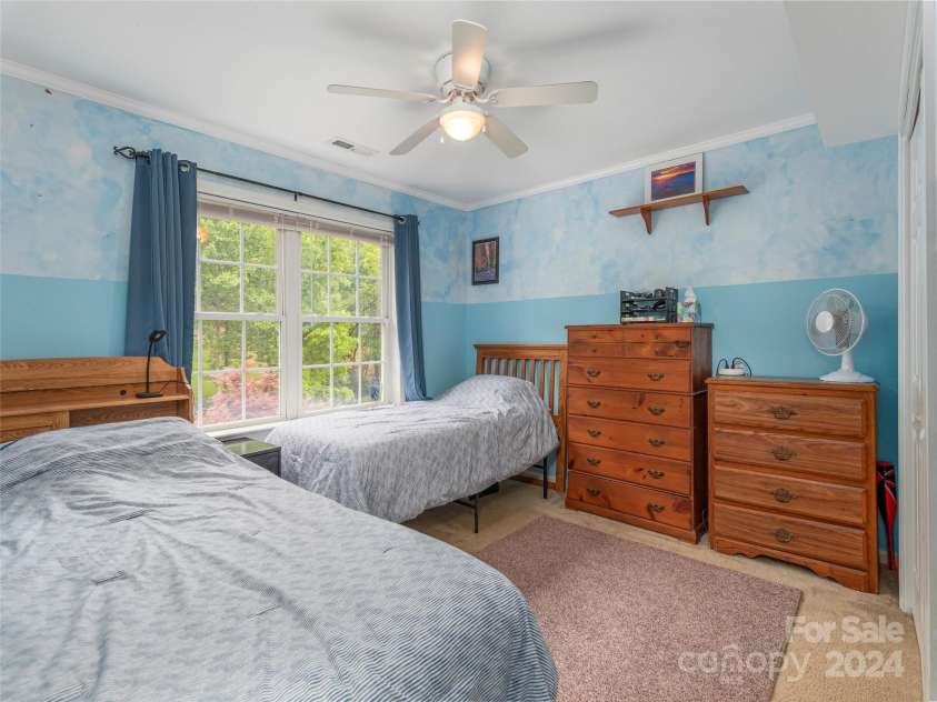 10946 Rush Fork Road, Clyde, NC 28721.  MLS# CAR4150751, YatesRealty ID 5300. 