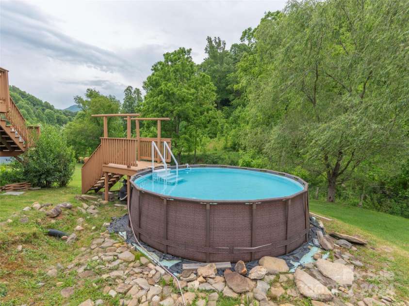 10946 Rush Fork Road, Clyde, NC 28721.  MLS# CAR4150751, YatesRealty ID 5300. 