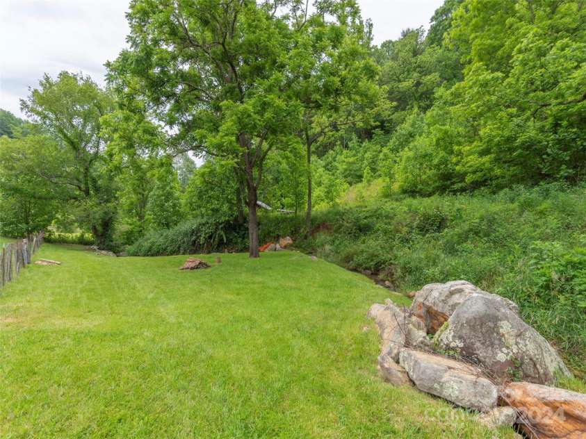 10946 Rush Fork Road, Clyde, NC 28721.  MLS# CAR4150751, YatesRealty ID 5300. 