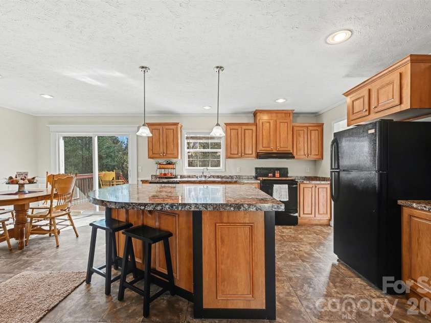 7836 Taxahaw Road, Kershaw, SC 29067.  MLS# CAR4359642, YatesRealty ID 5300. 