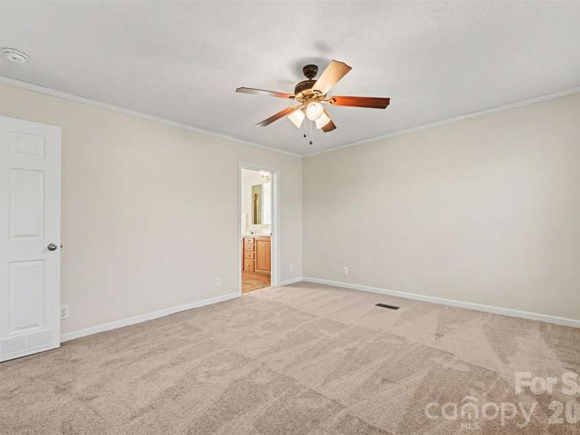 7836 Taxahaw Road, Kershaw, SC 29067.  MLS# CAR4359642, YatesRealty ID 5300. 