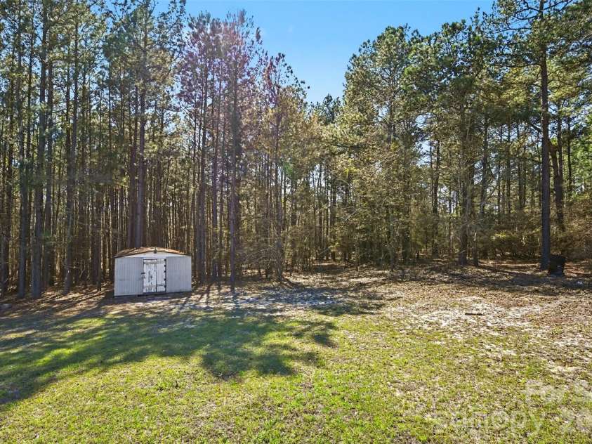 7836 Taxahaw Road, Kershaw, SC 29067.  MLS# CAR4359642, YatesRealty ID 5300. 