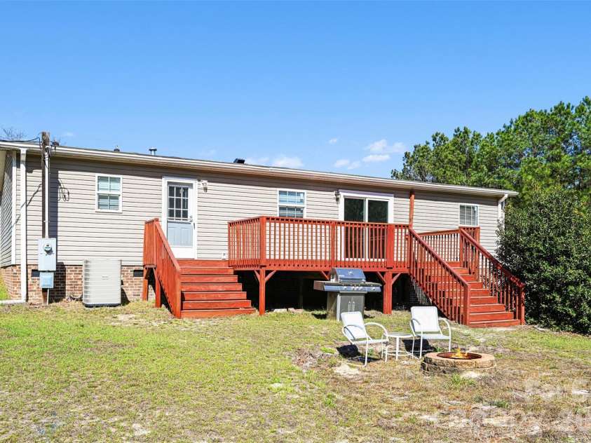 7836 Taxahaw Road, Kershaw, SC 29067.  MLS# CAR4359642, YatesRealty ID 5300. 