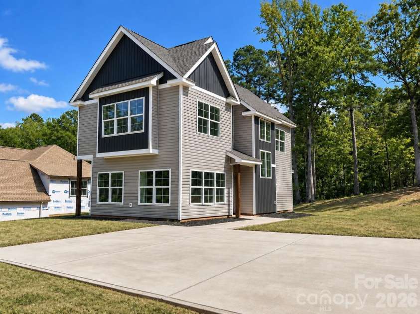 840 Woodrun Drive, Mount Gilead, NC 27371.  MLS# CAR4421562, YatesRealty ID 53000. 