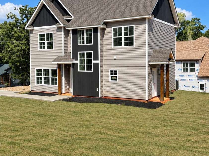 840 Woodrun Drive, Mount Gilead, NC 27371.  MLS# CAR4421562, YatesRealty ID 53000. 