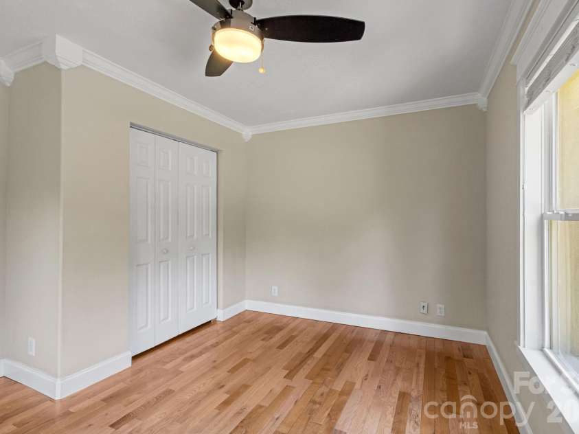 6 Kit Court, Fletcher, NC 28732.  MLS# CAR4421367, YatesRealty ID 53002. Office