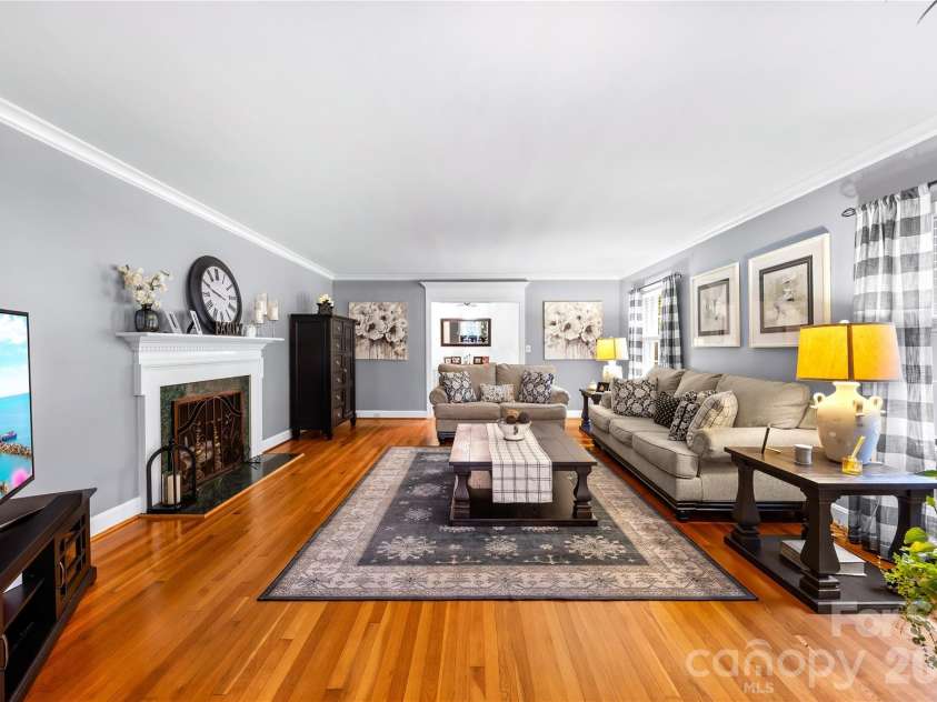 944 Churchill Drive, Gastonia, NC 28054.  MLS# CAR4419018, YatesRealty ID 53003. 