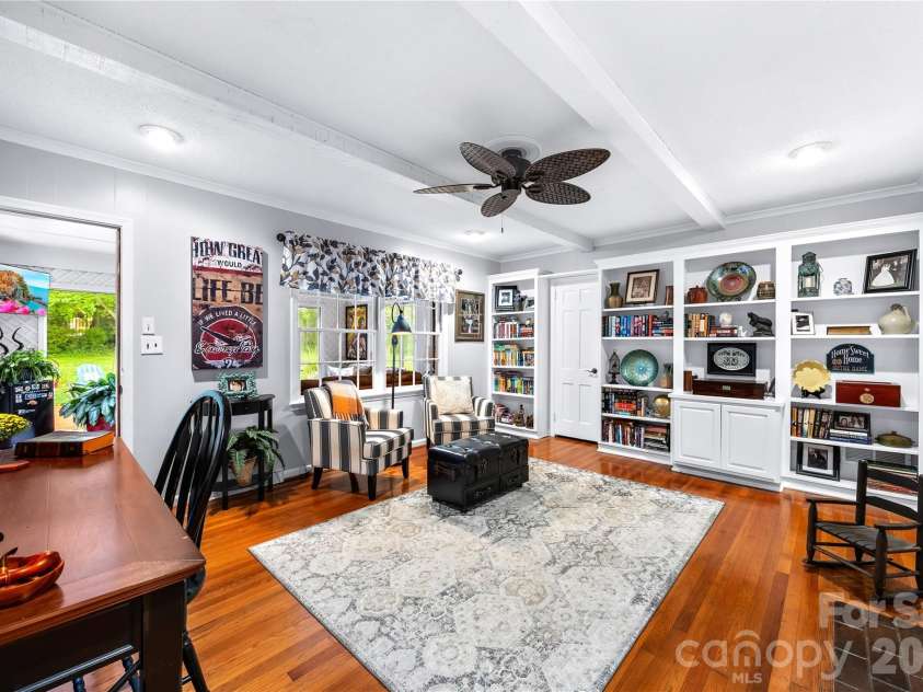 944 Churchill Drive, Gastonia, NC 28054.  MLS# CAR4419018, YatesRealty ID 53003. 
