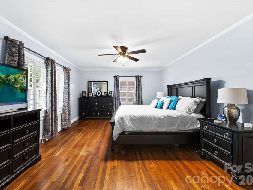 944 Churchill Drive, Gastonia, NC 28054.  MLS# CAR4419018, YatesRealty ID 53003. 