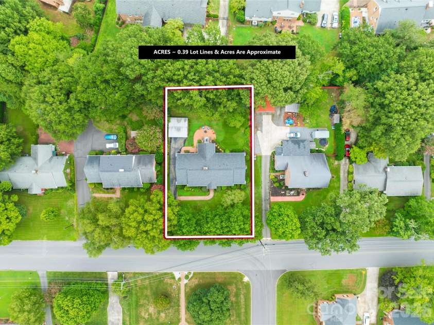 944 Churchill Drive, Gastonia, NC 28054.  MLS# CAR4419018, YatesRealty ID 53003. 