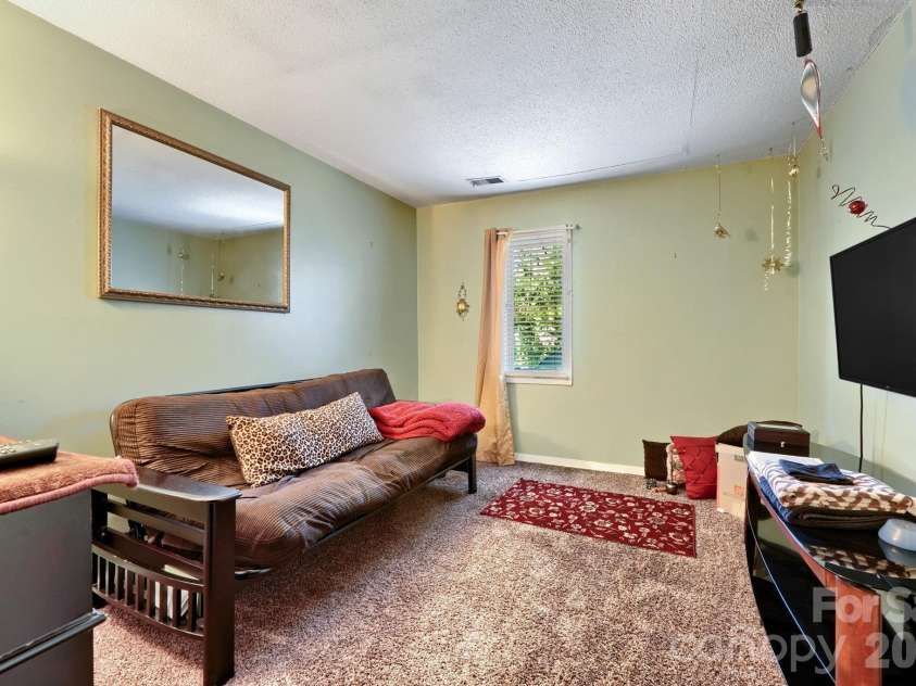 1634 Hollow Drive, Charlotte, NC 28212.  MLS# CAR4418554, YatesRealty ID 53004. Bedroom 2