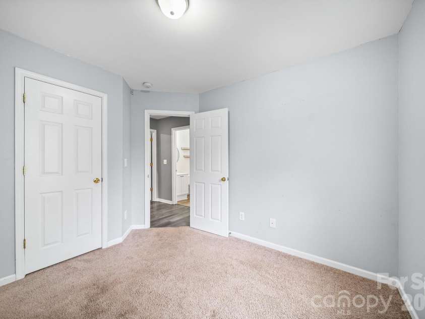 1405 Spring View Court, Rock Hill, SC 29732.  MLS# CAR4427974, YatesRealty ID 53009. 