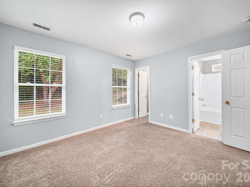 1405 Spring View Court, Rock Hill, SC 29732.  MLS# CAR4427974, YatesRealty ID 53009. 