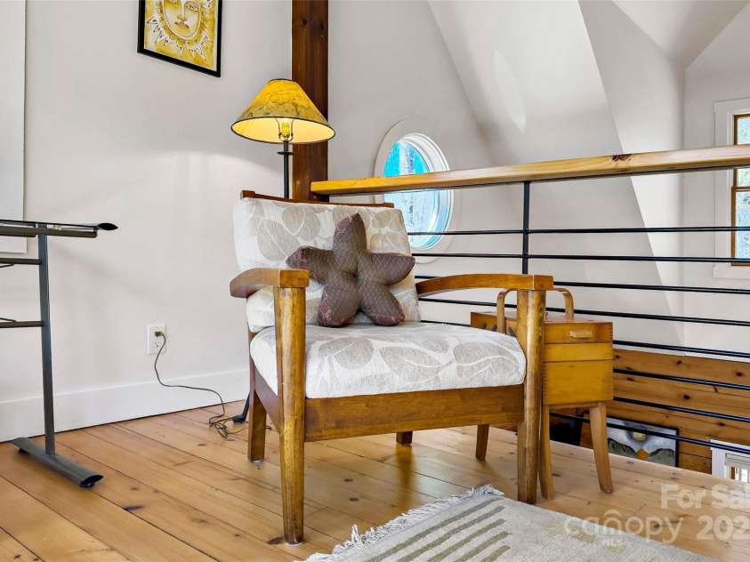 224 Fern Way, Black Mountain, NC 28711.  MLS# CAR4234387, YatesRealty ID 5301. 