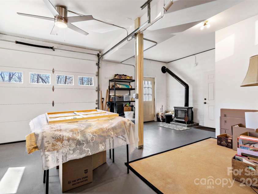 224 Fern Way, Black Mountain, NC 28711.  MLS# CAR4234387, YatesRealty ID 5301. 