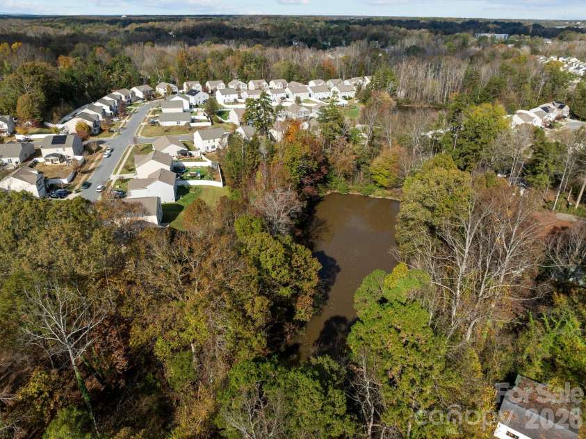 4642 Mcclure Road, Charlotte, NC 28216.  MLS# CAR4302578, YatesRealty ID 5301. 