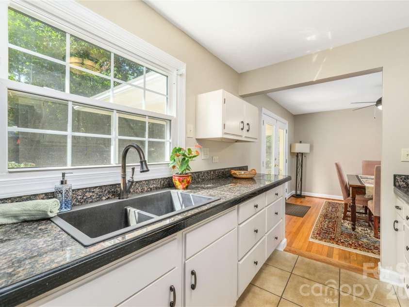 111 Gracelyn Road, Asheville, NC 28804.  MLS# CAR4425992, YatesRealty ID 53011. 