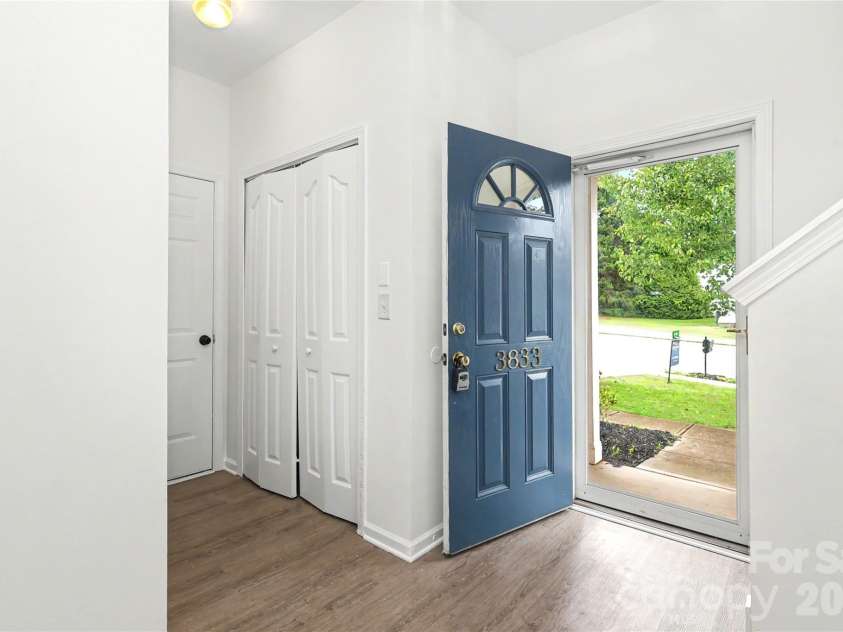 3833 Catawba Creek Drive, Gastonia, NC 28056.  MLS# CAR4427535, YatesRealty ID 53013. 