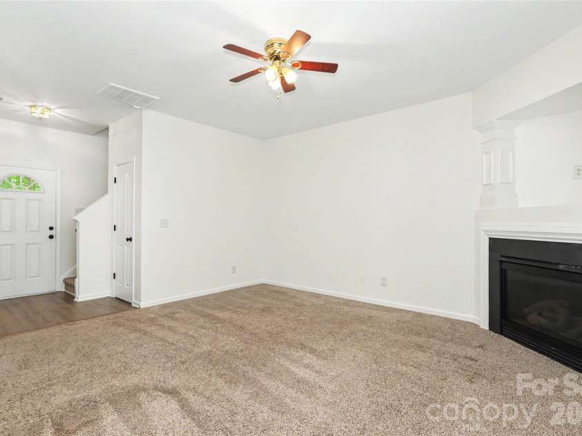 3833 Catawba Creek Drive, Gastonia, NC 28056.  MLS# CAR4427535, YatesRealty ID 53013. 