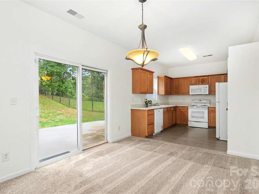 3833 Catawba Creek Drive, Gastonia, NC 28056.  MLS# CAR4427535, YatesRealty ID 53013. 