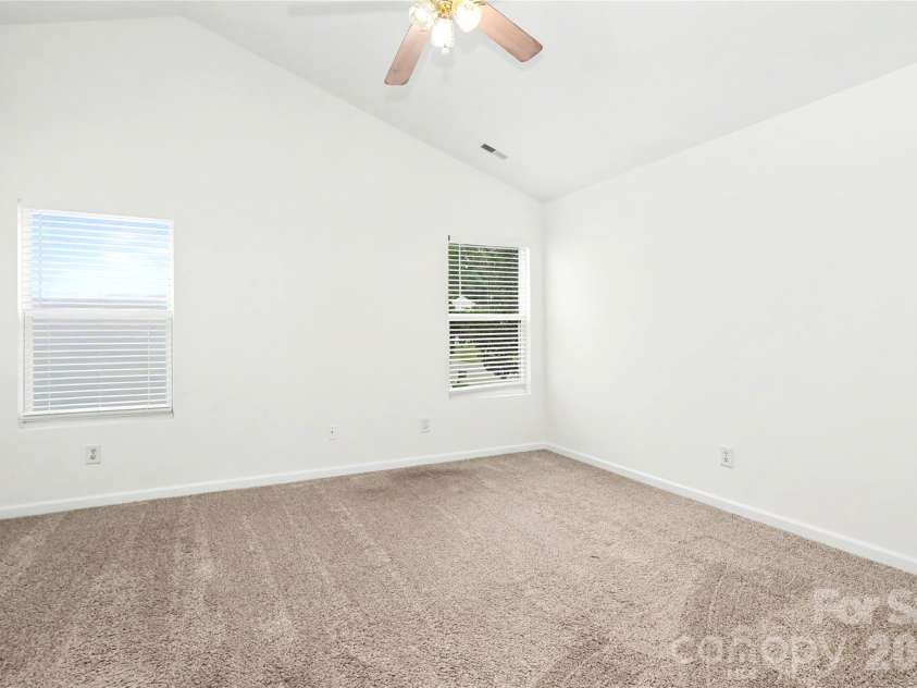 3833 Catawba Creek Drive, Gastonia, NC 28056.  MLS# CAR4427535, YatesRealty ID 53013. 