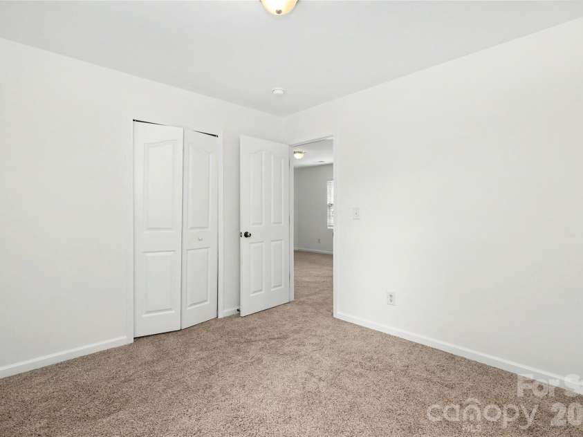 3833 Catawba Creek Drive, Gastonia, NC 28056.  MLS# CAR4427535, YatesRealty ID 53013. 