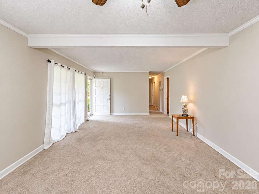 20914 Academy Street, Cornelius, NC 28031.  MLS# CAR4427193, YatesRealty ID 53014. 