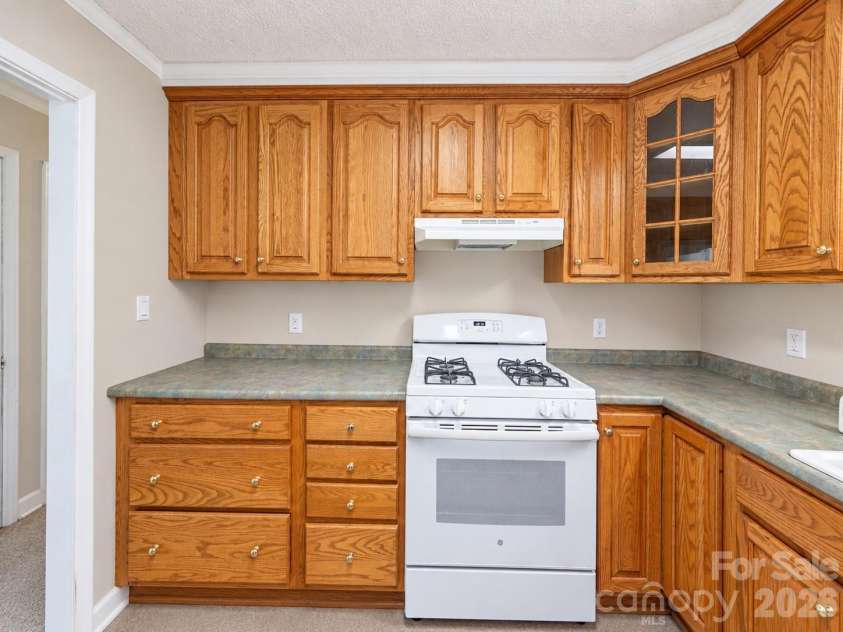 20914 Academy Street, Cornelius, NC 28031.  MLS# CAR4427193, YatesRealty ID 53014. 