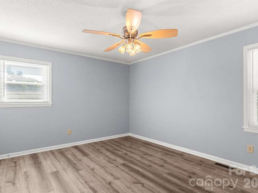 1005 Ramblewood Lane, Gastonia, NC 28056.  MLS# CAR4427814, YatesRealty ID 53015. Primary