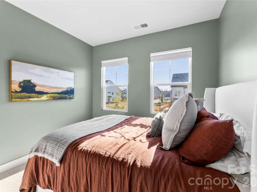 9722 Munsing Drive, Charlotte, NC 28269.  MLS# CAR4427726, YatesRealty ID 53017. Bedroom #2