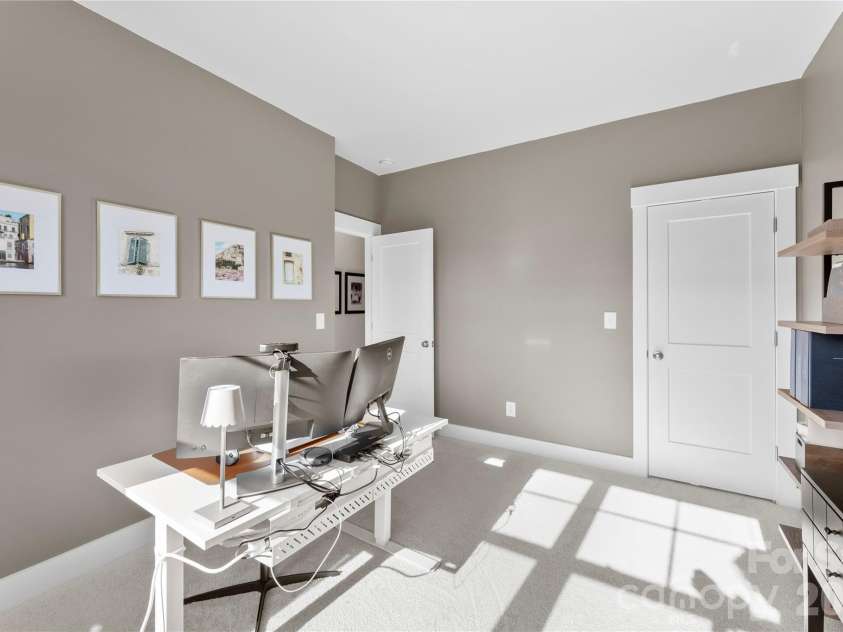 9722 Munsing Drive, Charlotte, NC 28269.  MLS# CAR4427726, YatesRealty ID 53017. Bedroom #3