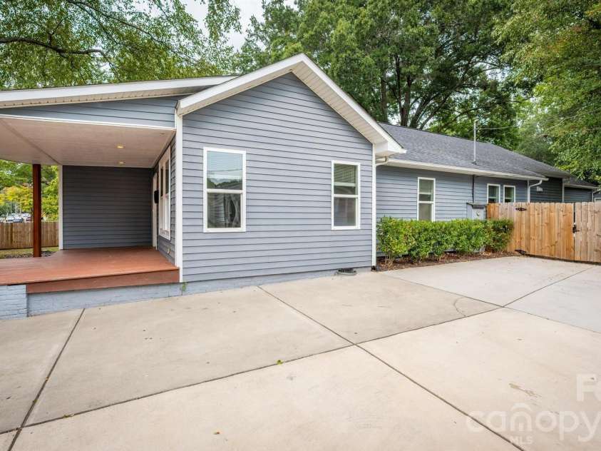 519 Union Street, Concord, NC 28025.  MLS# CAR4427922, YatesRealty ID 53019. 