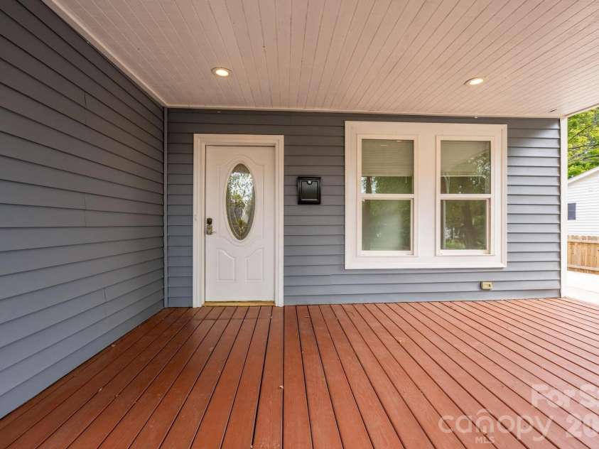 519 Union Street, Concord, NC 28025.  MLS# CAR4427922, YatesRealty ID 53019. 